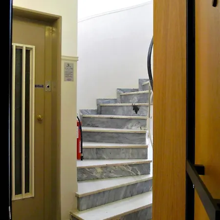 Apartment Smart And Elegant In The Centre Of Athen