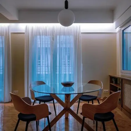 Apartment Smart And Elegant In The Centre Of *