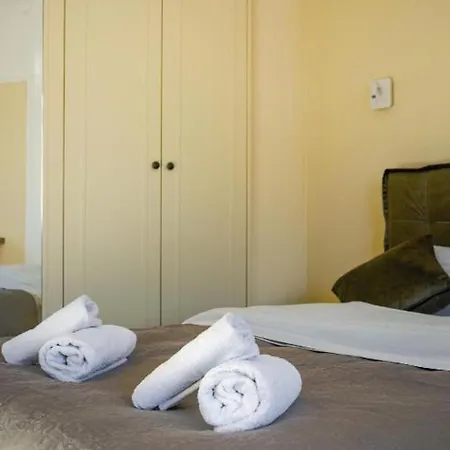 Apartment Smart And Elegant In The Centre Of Athen